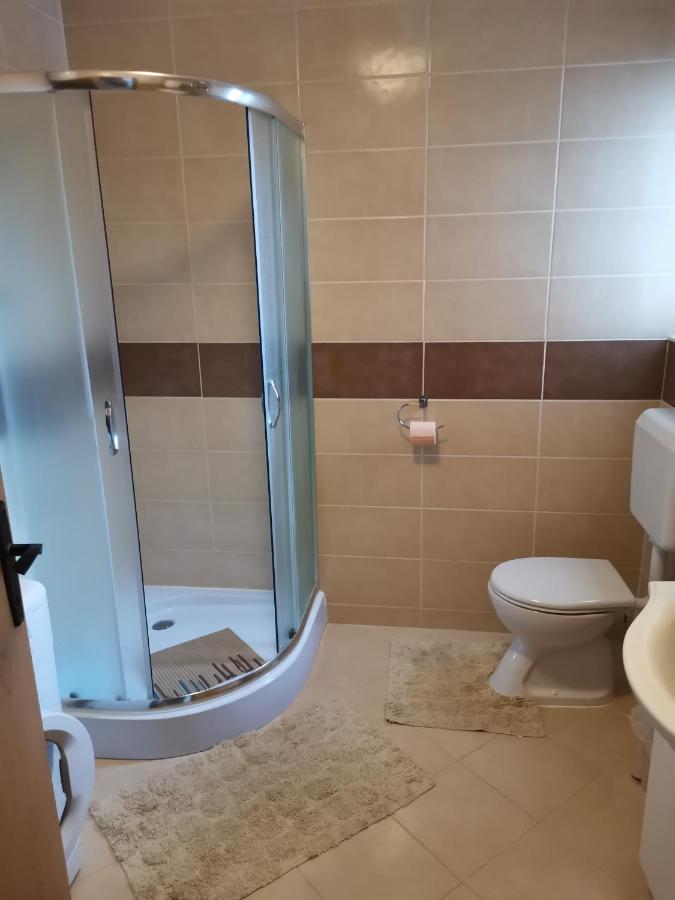 Apartman Jadranka Vir Exterior foto